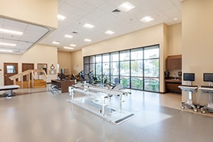Clean, spacious rehabilitation gym.